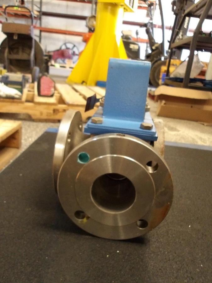 Used JAMESBURY 3" 3-WAY S/S BALL VALVE, #54134G NEW