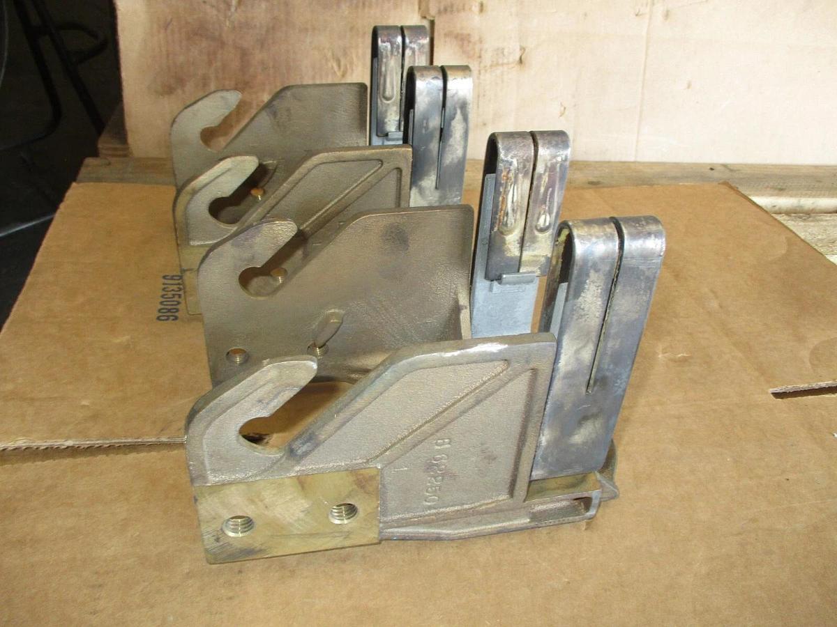 Used S&C S62250 POWER FUSE HOLDER BRACKETS (LOT OF 2) #95411J USED