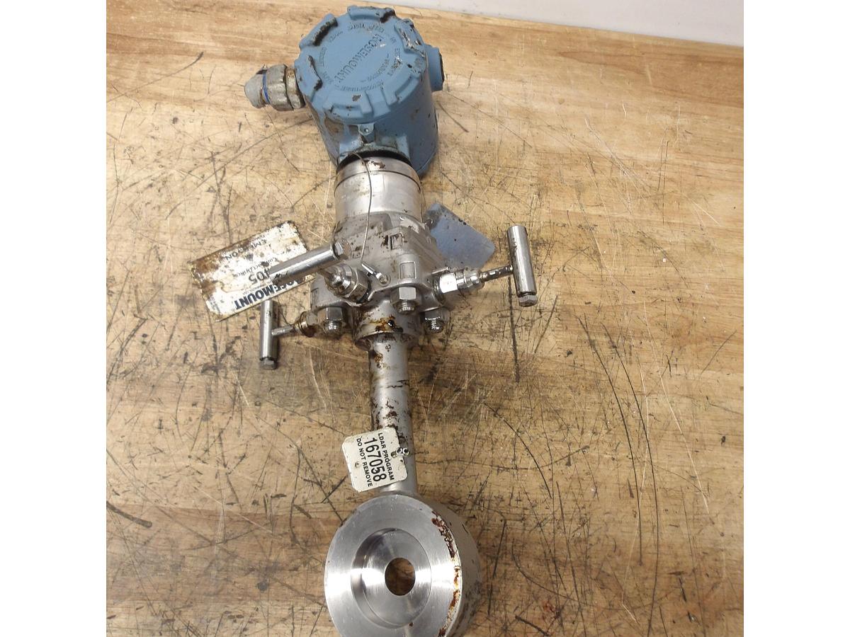 Used ROSEMOUNT 3051 FLOW METER 2"