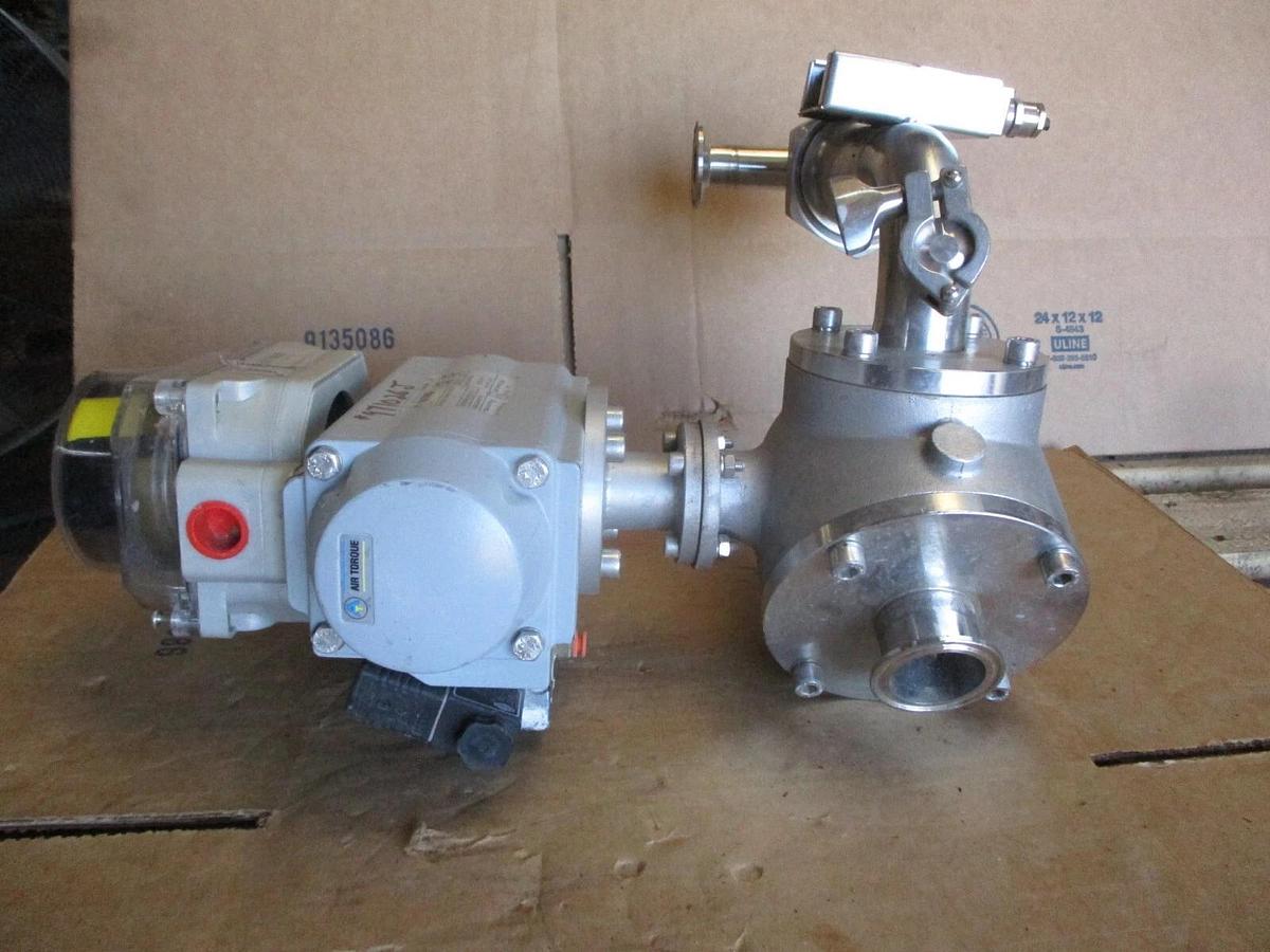 Used HYGIENIC PIGGABLE 3-WAY STAINLESS 1-1/2" DIVERTER VALVE W/ ACTUATOR, #971026J