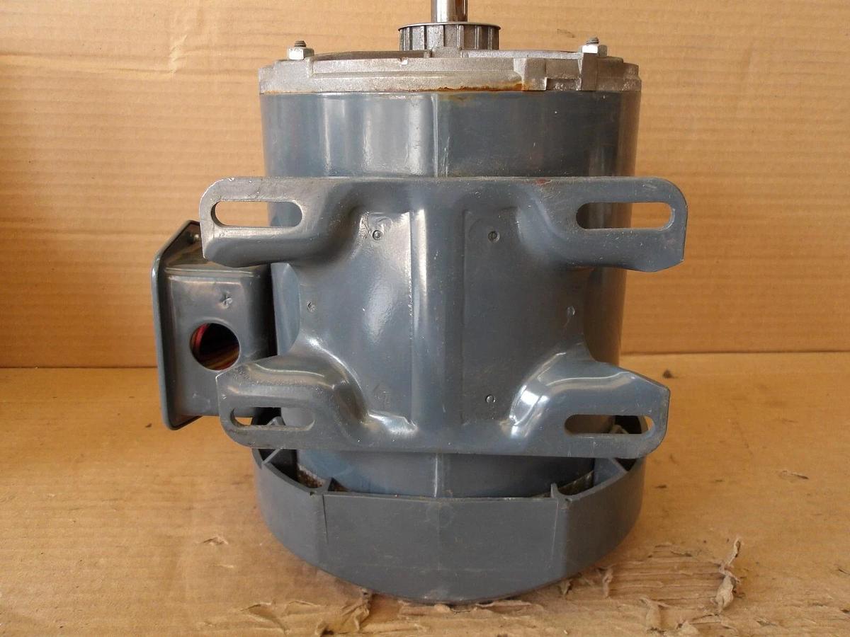 Used GE 1/2 HP MOTOR, FR 56, 1140 RPM, 230/480 V, #101300G NEW