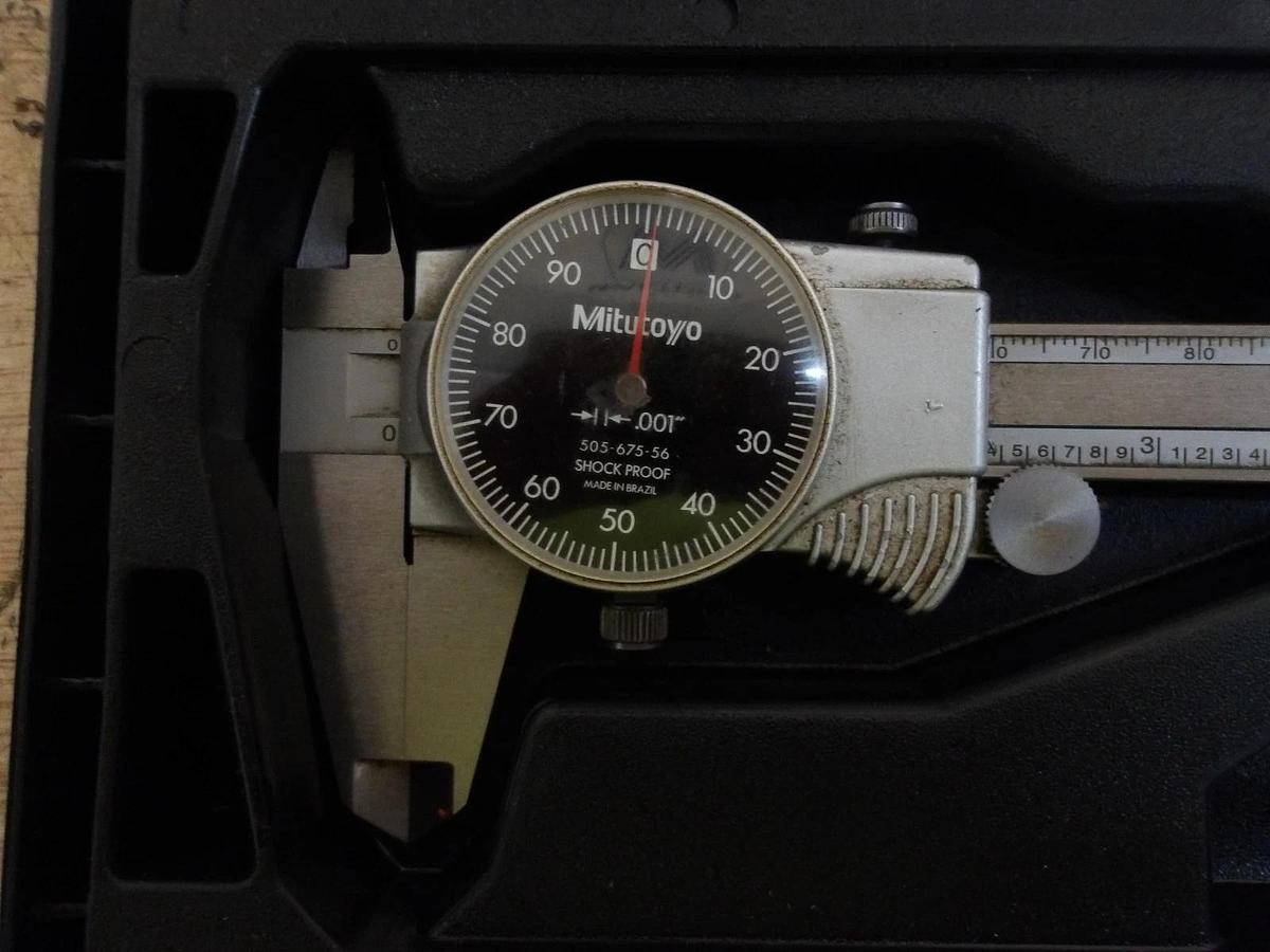Used MITUTOYO D6TN-6 DIAL CALIPER, #814855G USED