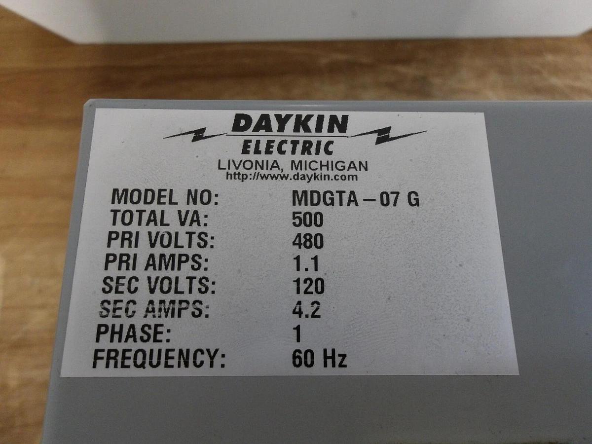Used DAYKIN MDGTA-07-G TRANSFORMER, #417944G NEW