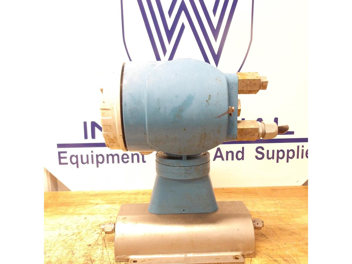 Used ENDRESS HAUSER PROMASS A 80A01 MASS FLOW TUBE 1/24"