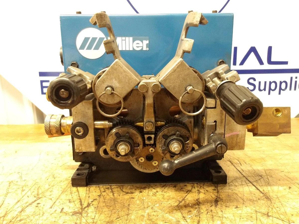 Used MILLER 301207 AUTO CONTINUUM DRIVE, #19208G USED
