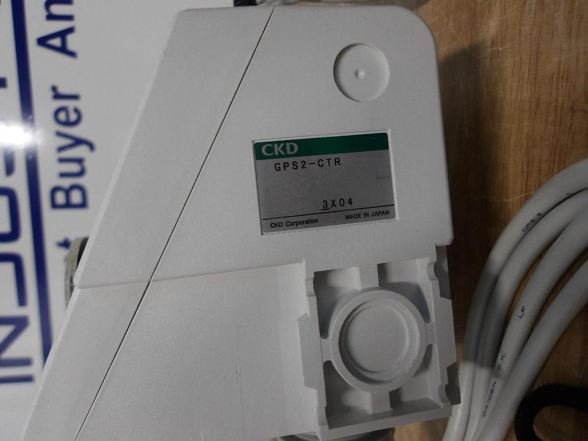 Used CKD GPS2-/CTR PNEUMATIC GAP SWITCH, #2141120G NEW