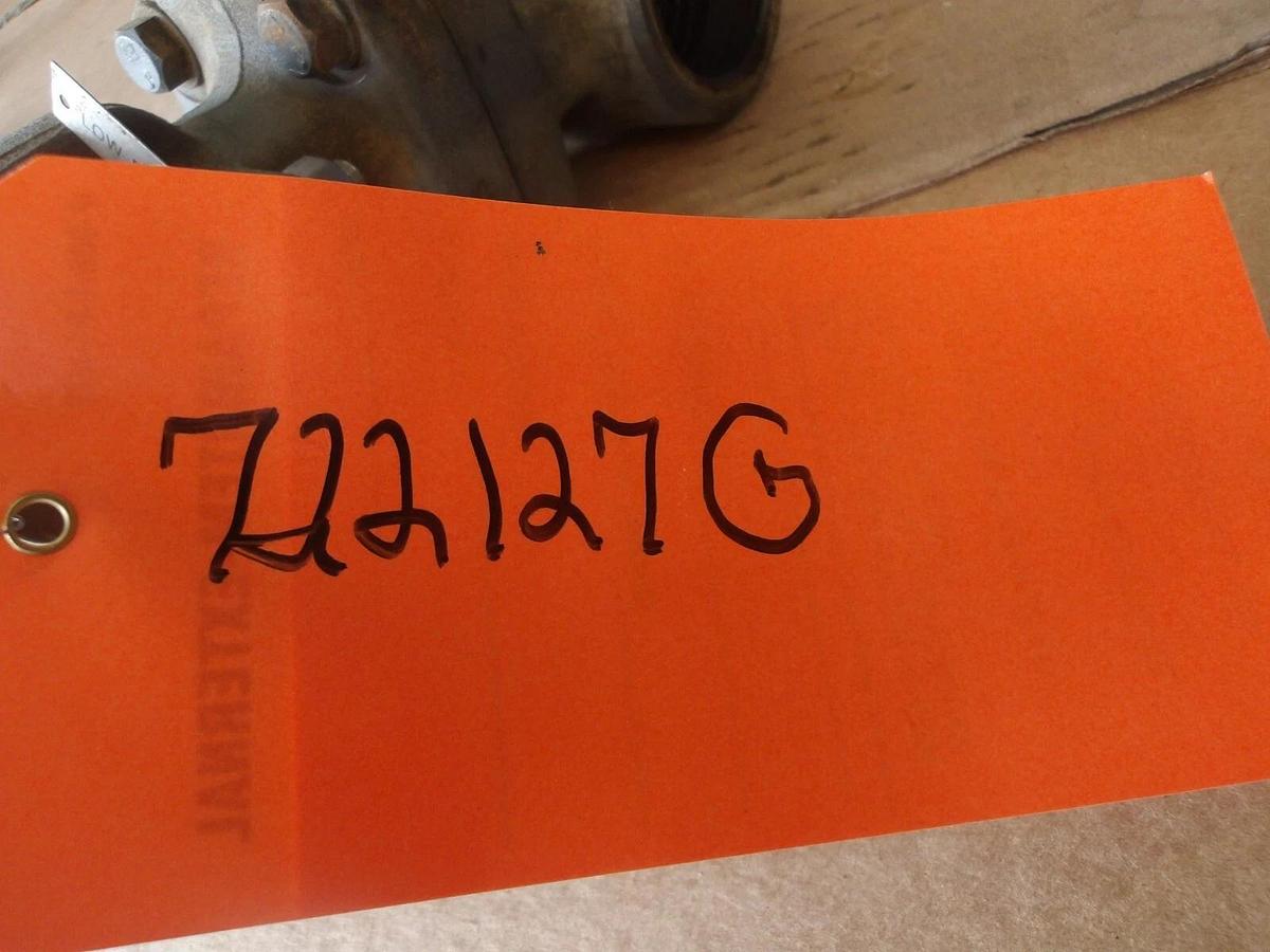 Used NEWAY 1-1/2" STEEL WCB GATE VALVE (THREADED) #722127G NEW