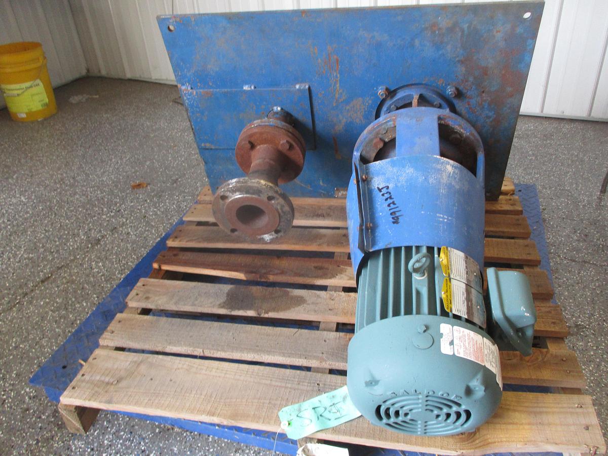 CARVER 3" X 2-1/2" X 10" VERTICAL PUMP WITH 5 HP MOTOR