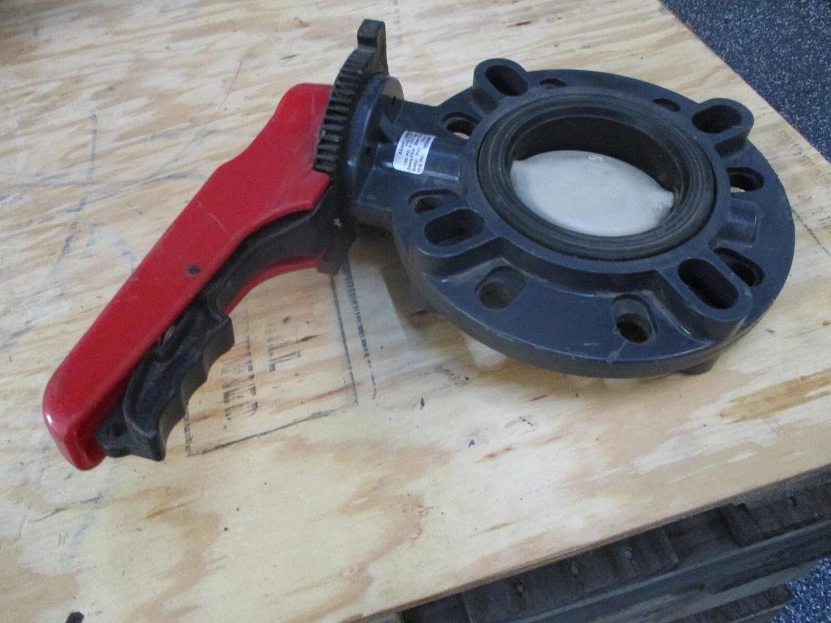 Used ASAHI 4" PVC BUTTERFLY VALVE, #1171000J USED