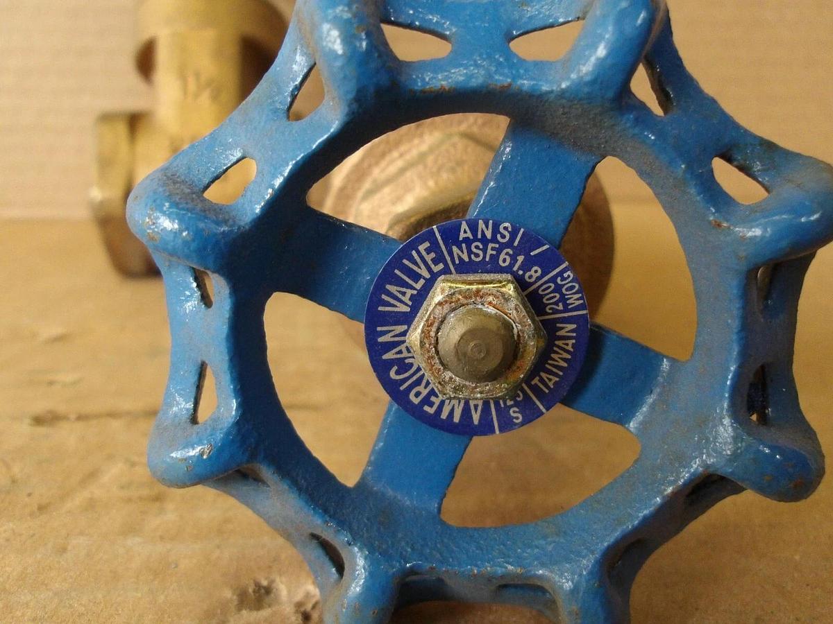 Used AMERICAN VALVE 1-1/2" BRASS GATE VALVES (LOT OF 2), #79245G NEW