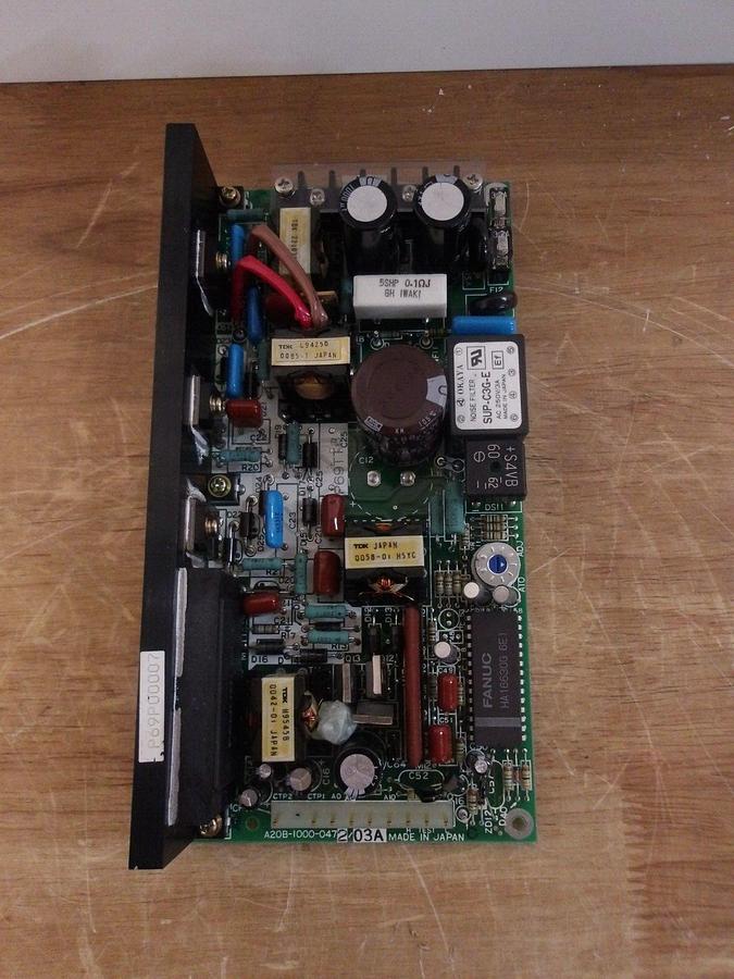 Used FANUC A20B-1000-0472/03A CIRCUIT BOARD, #212300G NEW
