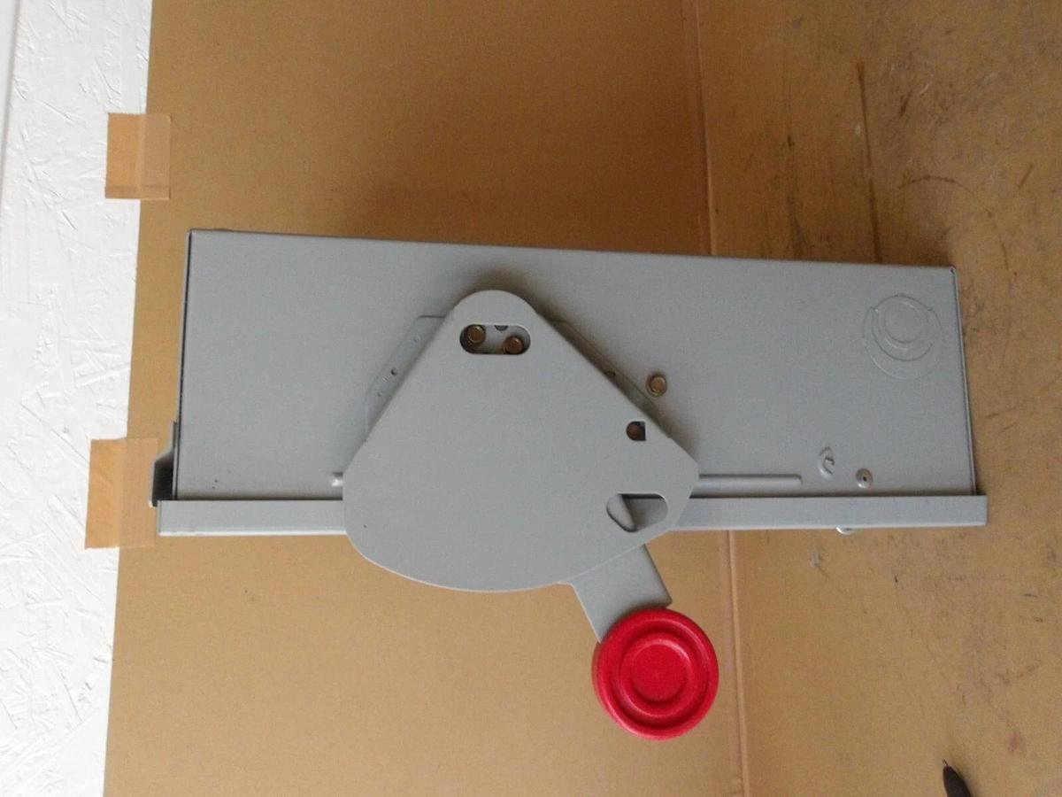 Used EATON CUTLER HAMMER 30 AMP SAFETY SWITCH DH221NRK, #620340G NEW