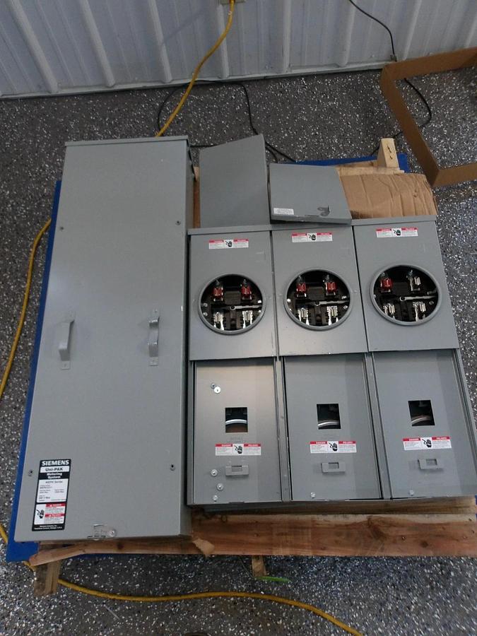Used SIEMENS UNI-PAK WEPK3311 METERING SYSTEM, 300 A, 240 V, #123310G NEW