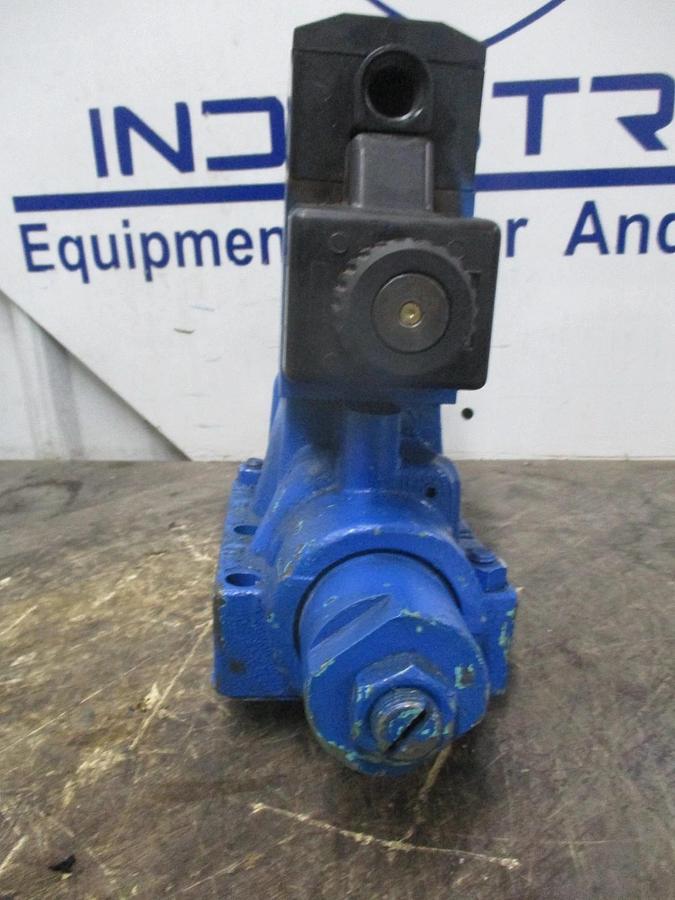 Used BOSCH 081WV10P1V1004KA115/60 DIRECTIONAL VALVE, #8261049J USED