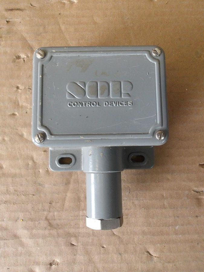 Used STATIC-O-RING 6NN-K3-N4-F1A-TT PRESSURE SWITCH, #79225G NEW