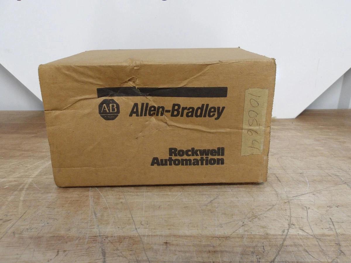 ALLEN BRADLEY 500L-A0D93 AC LIGHTING CONTACTOR, #4281047G NIB