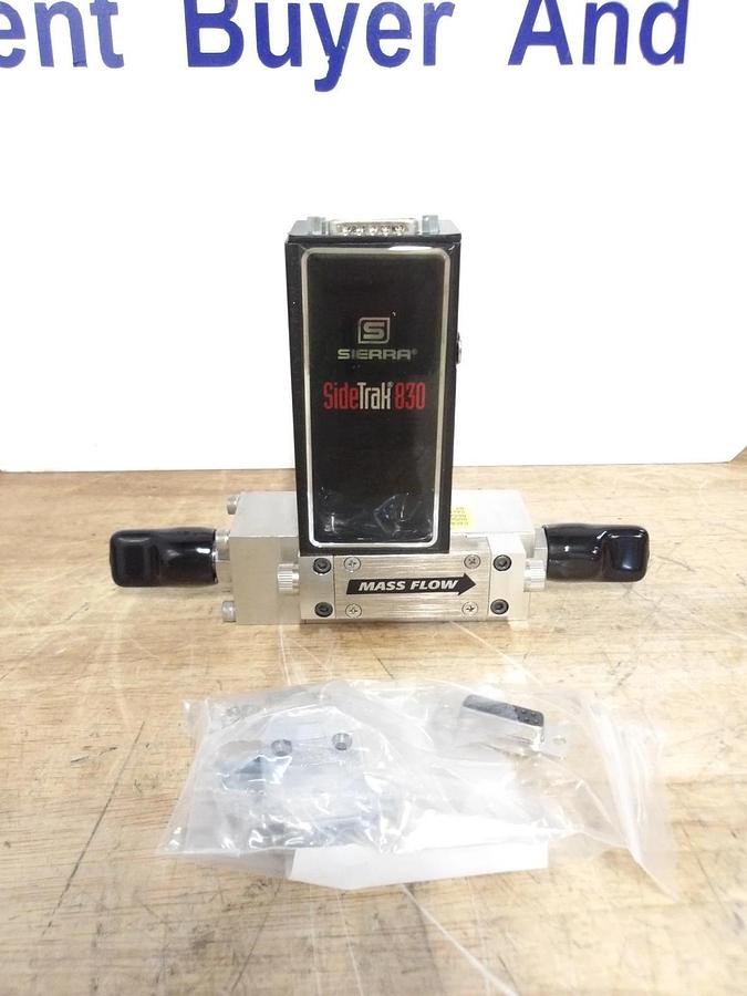 SIERRA 830M-3-OVI-D-VI SIDETRAK 800 MASS FLOW CONTROLLER, #516943G NIB