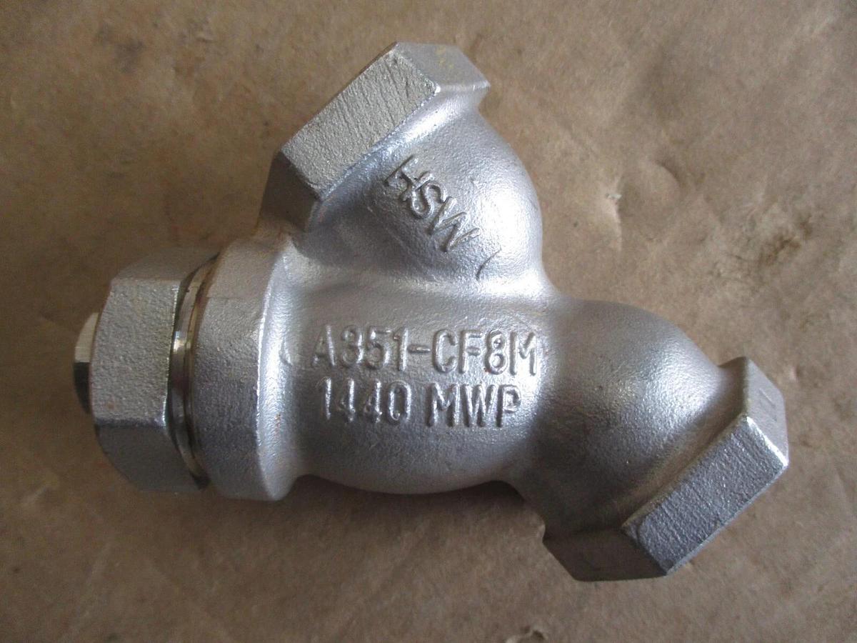 Used TITAN - FCI 1/2" STAINLESS Y-STRAINER, #9141240J NEW
