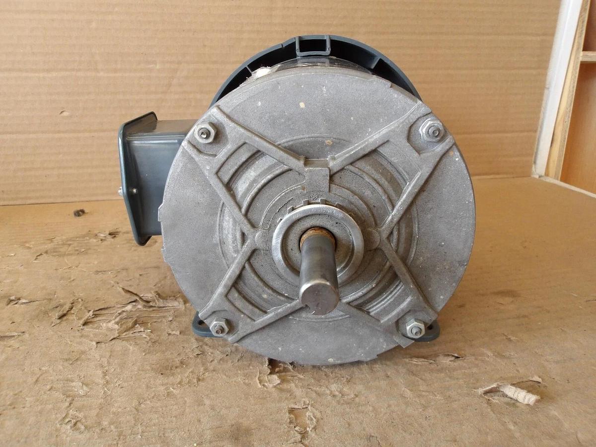 Used GE 1/2 HP MOTOR, FR 56, 1140 RPM, 230/480 V, #101300G NEW