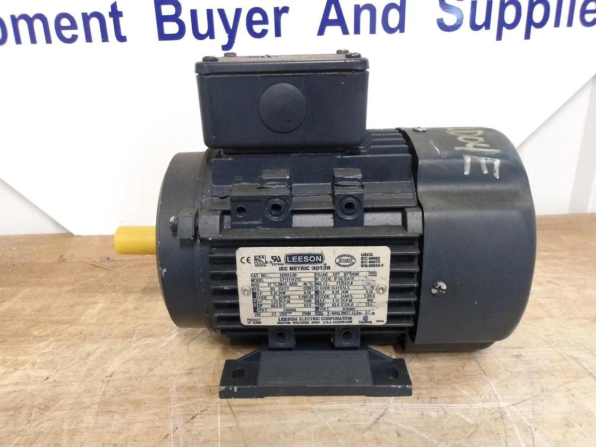 Used LEESON IEC .25 HP METRIC MOTOR, FR D71, 1100/900 RPM, 230/460/400 V, #5281108G N