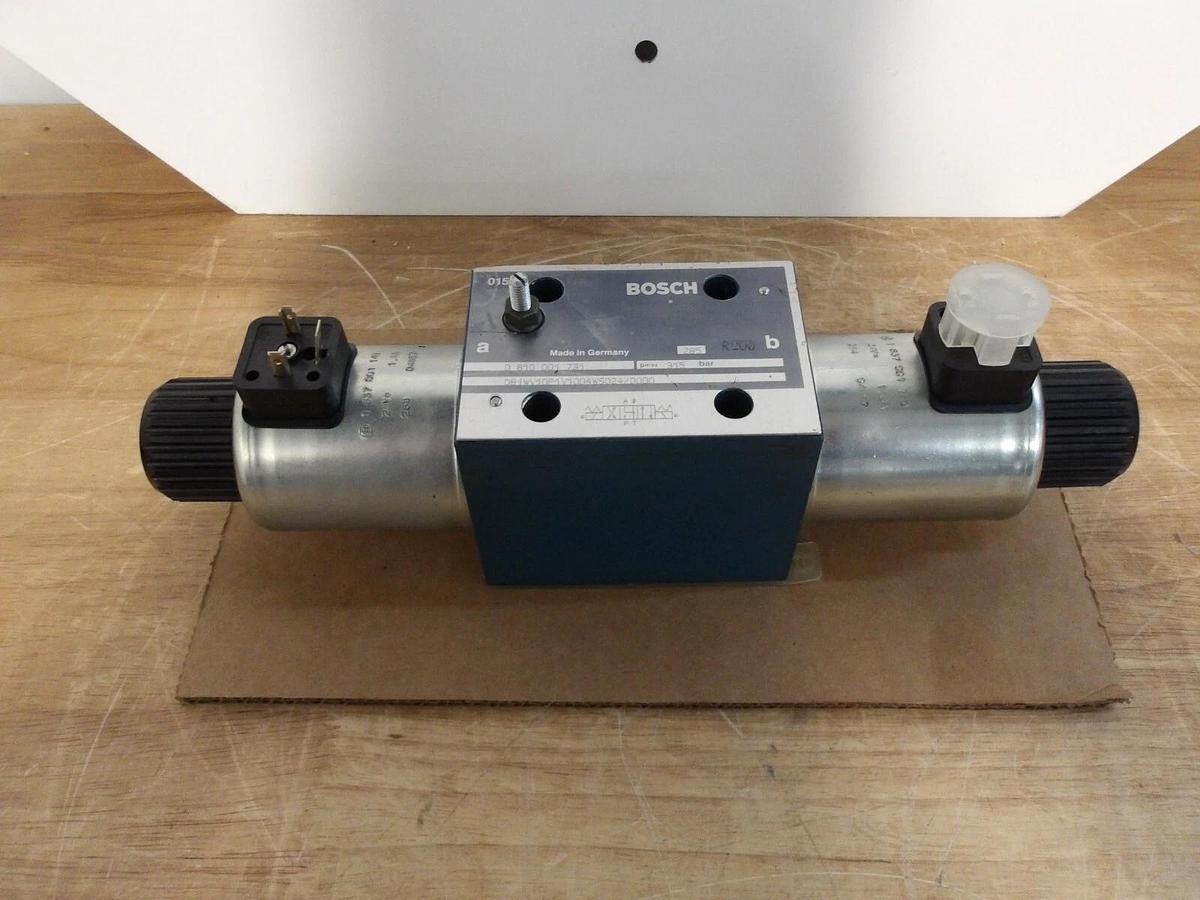 Used BOSCH 081WV10P1V1004W5024/00D0 HYDRAULIC SOLENOID CONTROL VALVE, #228213G NEW