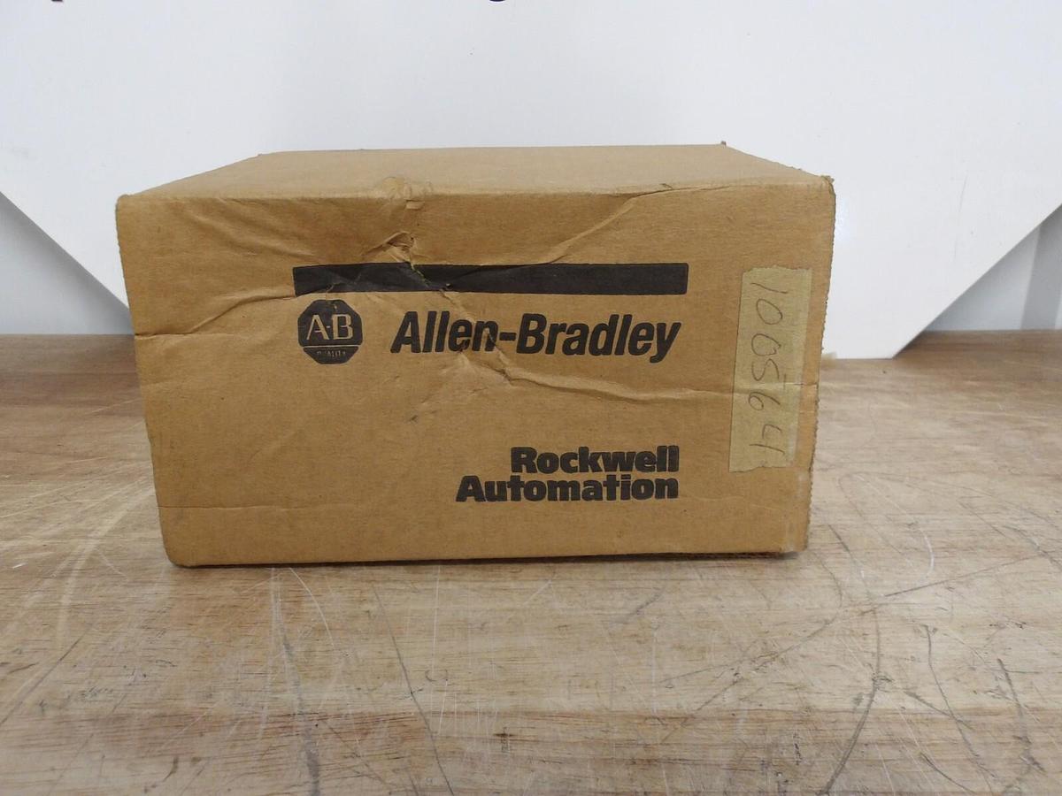 ALLEN BRADLEY 500L-A0D93 AC LIGHTING CONTACTOR, #4281047G NIB