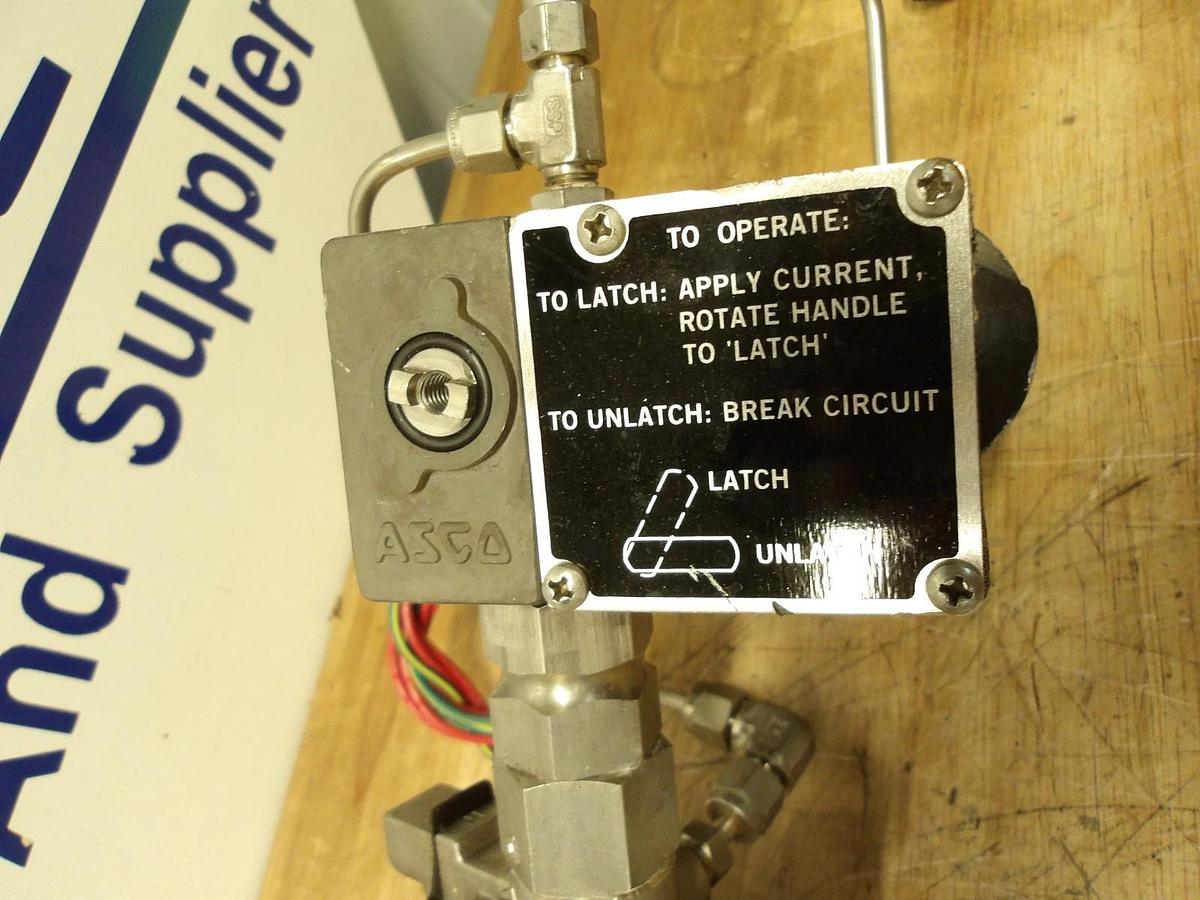 Used ASCO RED HAT S/S 3-WAY 1/2" SOLENOID VALVE EV8308G351, #61927G USED