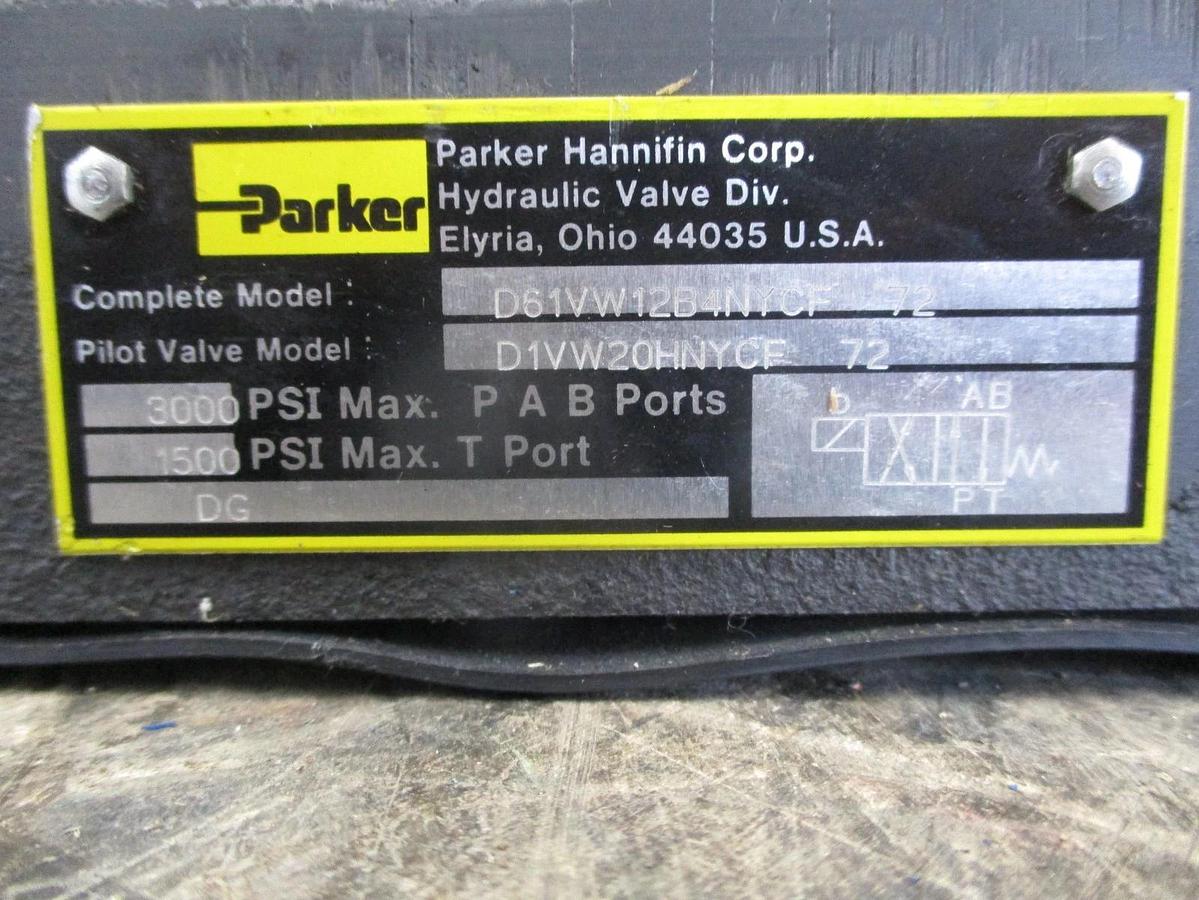 Used PARKER D61VW12B4NYCE 72 HYDRAULIC DIRECTIONAL CONTROL VALVE, #826201J NEW