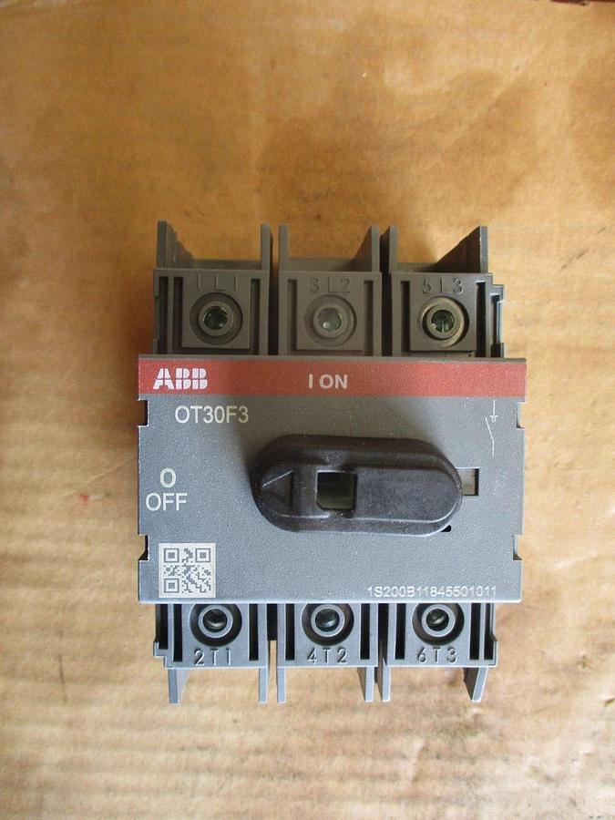 Used ABB OT30F3 GENERAL PURPOSE SWITCH 600 VAC/250 VDC, #4181133J NEW