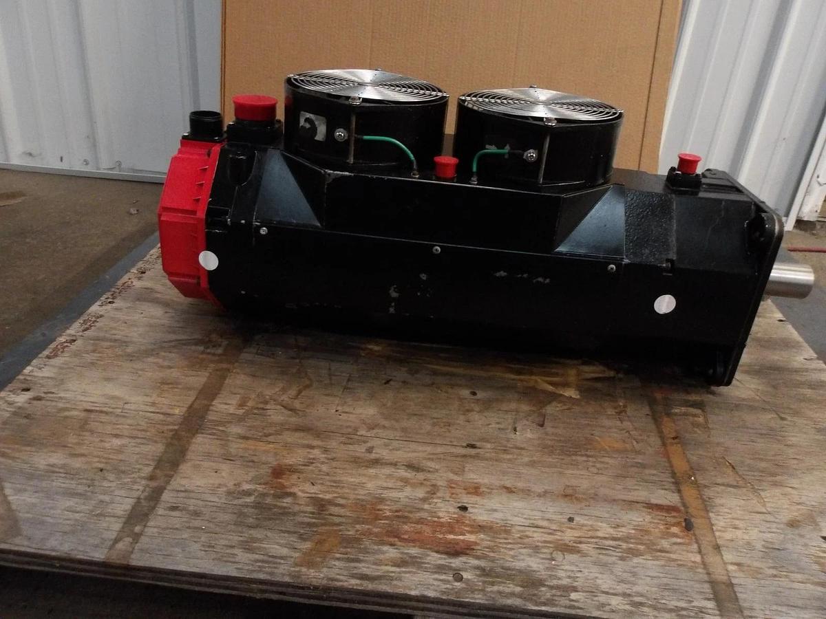 Used FANUC A06B-0158-B188 AC SERVO MOTOR, 2000 RPM, #6171040G REMANUFACTURED