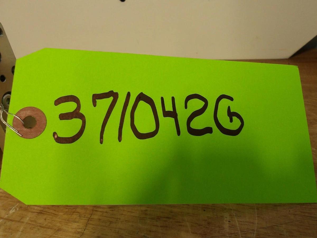 Used REXROTH 0822063004 PNEUMATIC CYLINDER, 2-1/4" STROKE, #371042G NEW