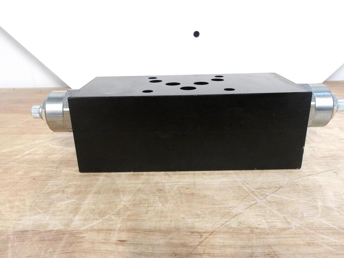 Used CONTINENTAL F05MSV-NDC-AA-B FLOW CONTROL VALVE W/ CHECK, #361140G NEW