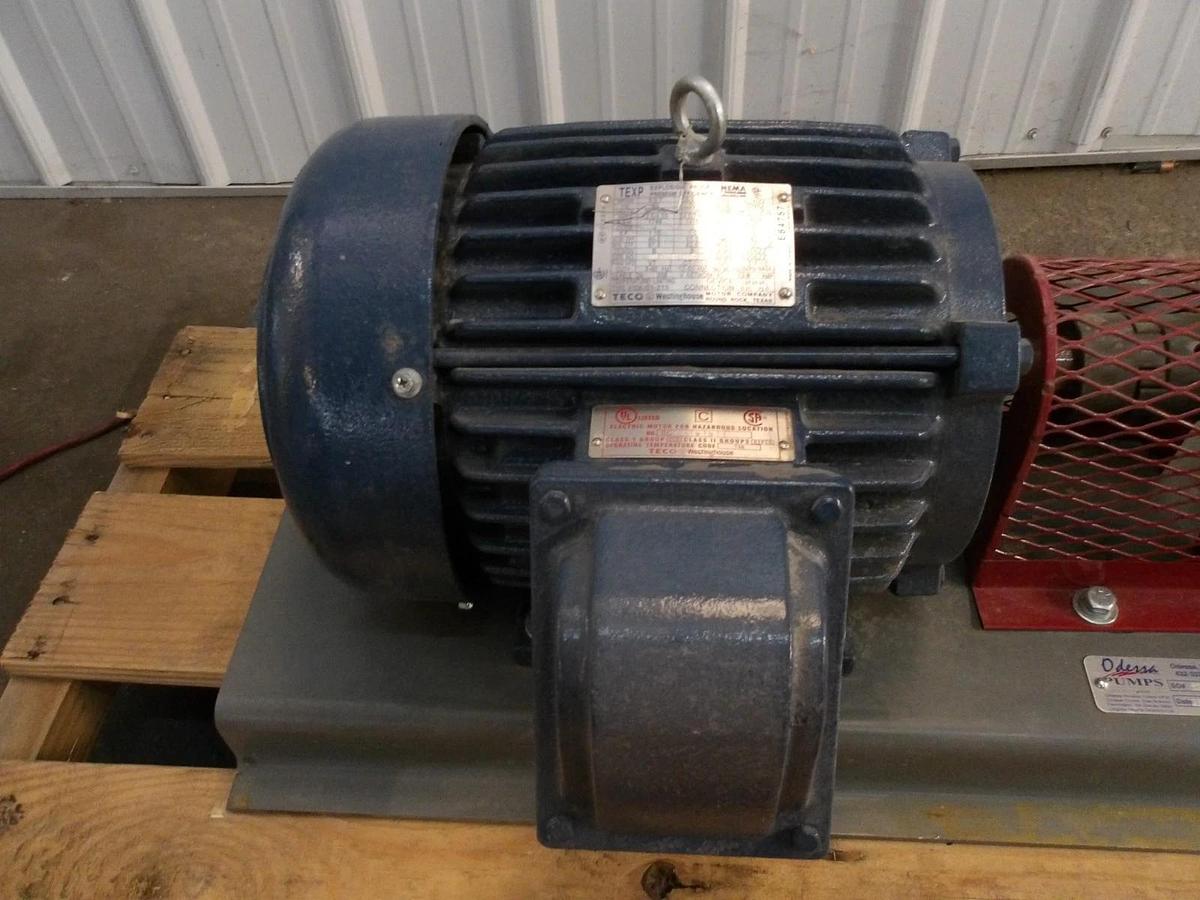 Used ROPER 1-1/2" PUMP W/ 5 HP MOTOR, #11111030GJW NEW