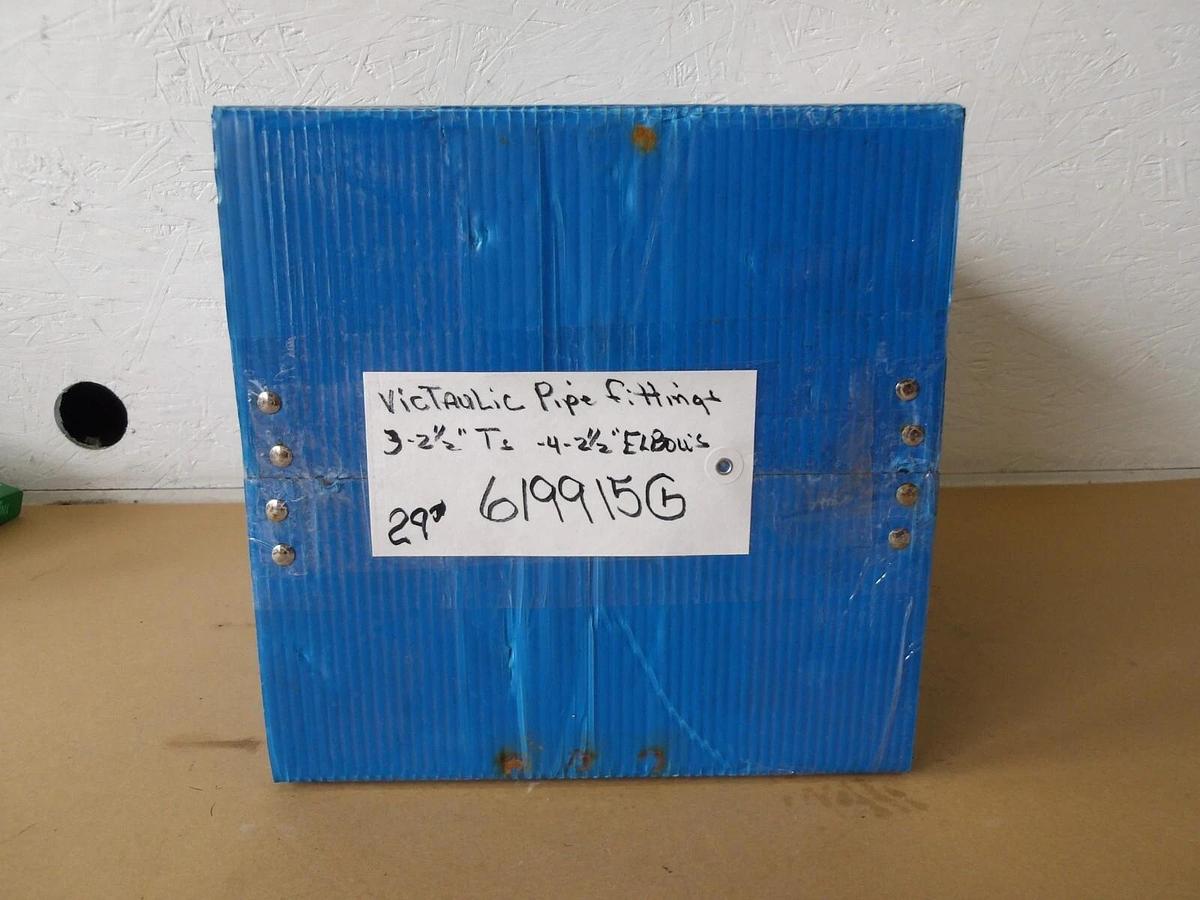 Used UICTAULIC PIPE FITTINGS (LOT OF 7) #619915G NEW