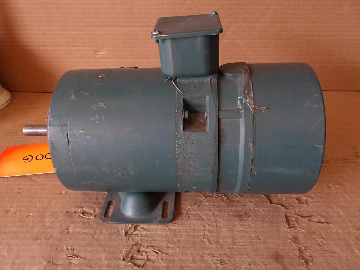Used RELIANCE 1/2 HP DUTY MASTER AC MOTOR W/ BRAKE, FR L56, #1011100G NEW