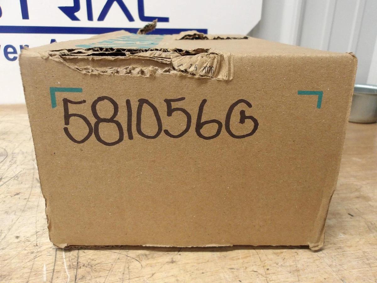SIEMENS W0408ML1125 OUTDOOR LOAD CENTER 3R, #581056G NIB