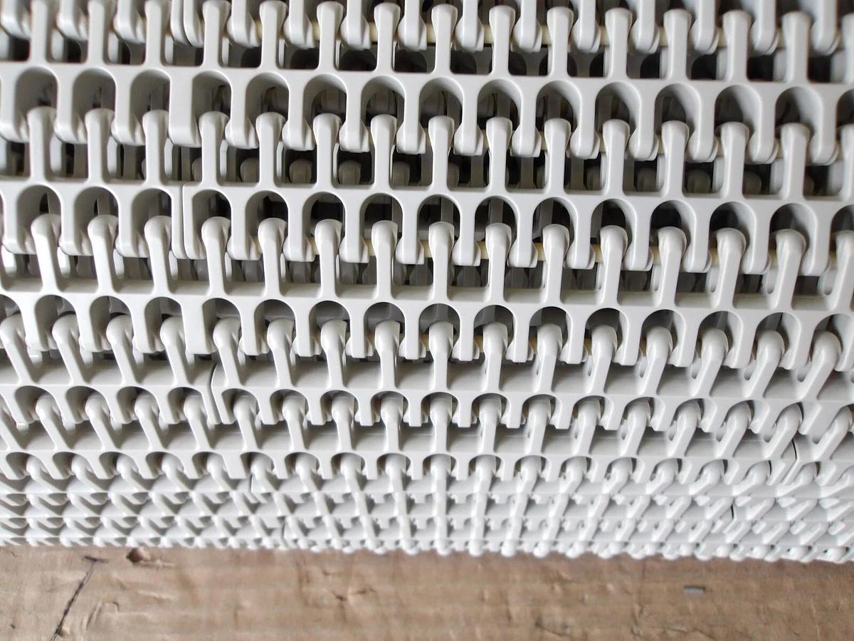 Used INTRALOK 1S610 RADIUS FLUSH GRID W/ HOLD DOWNS 10'X18", #8291042G NEW
