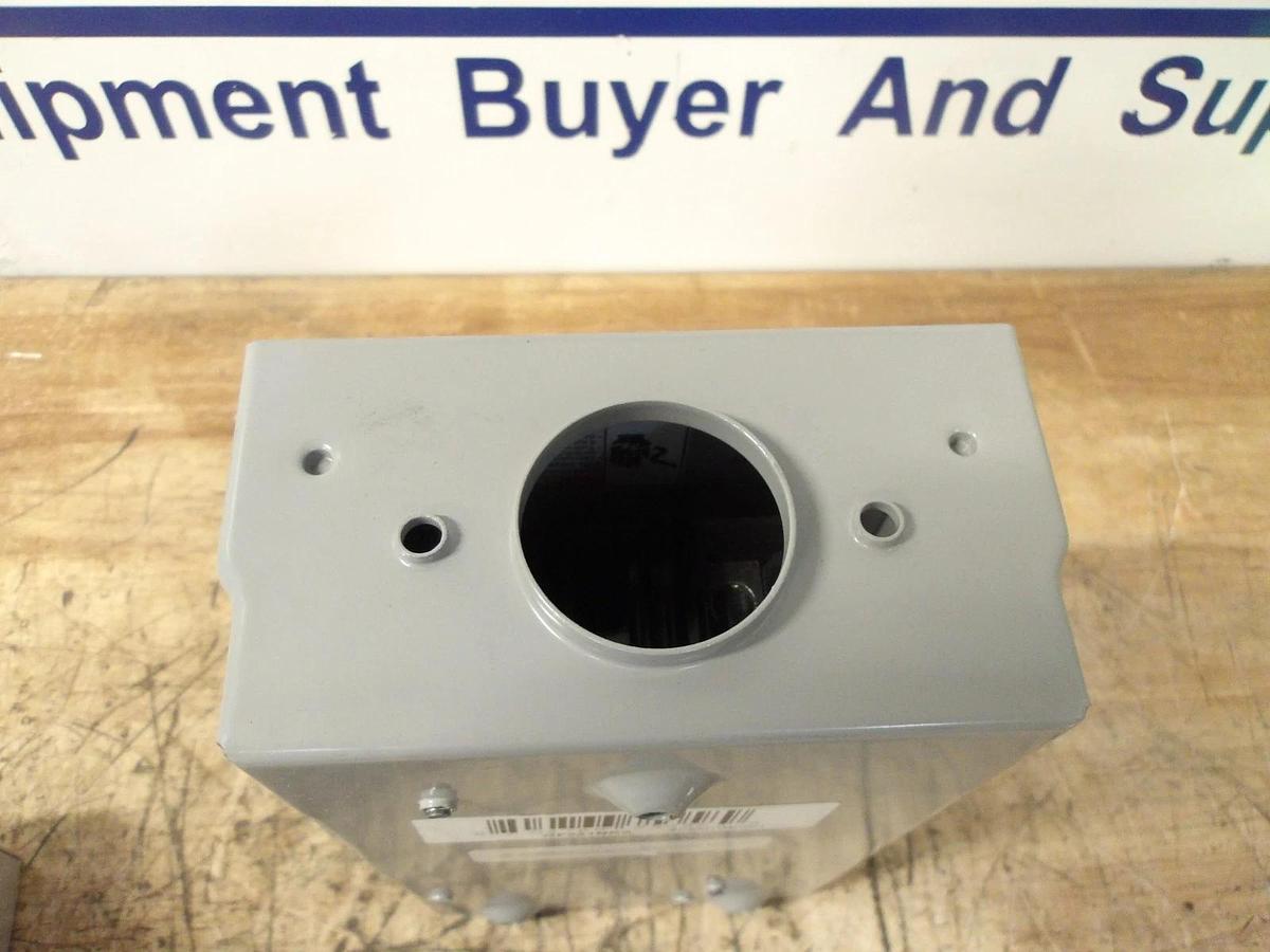 Used SIEMENS 30 AMP SAFETY SWITCH 240VAC/250VDC, #771044G NEW