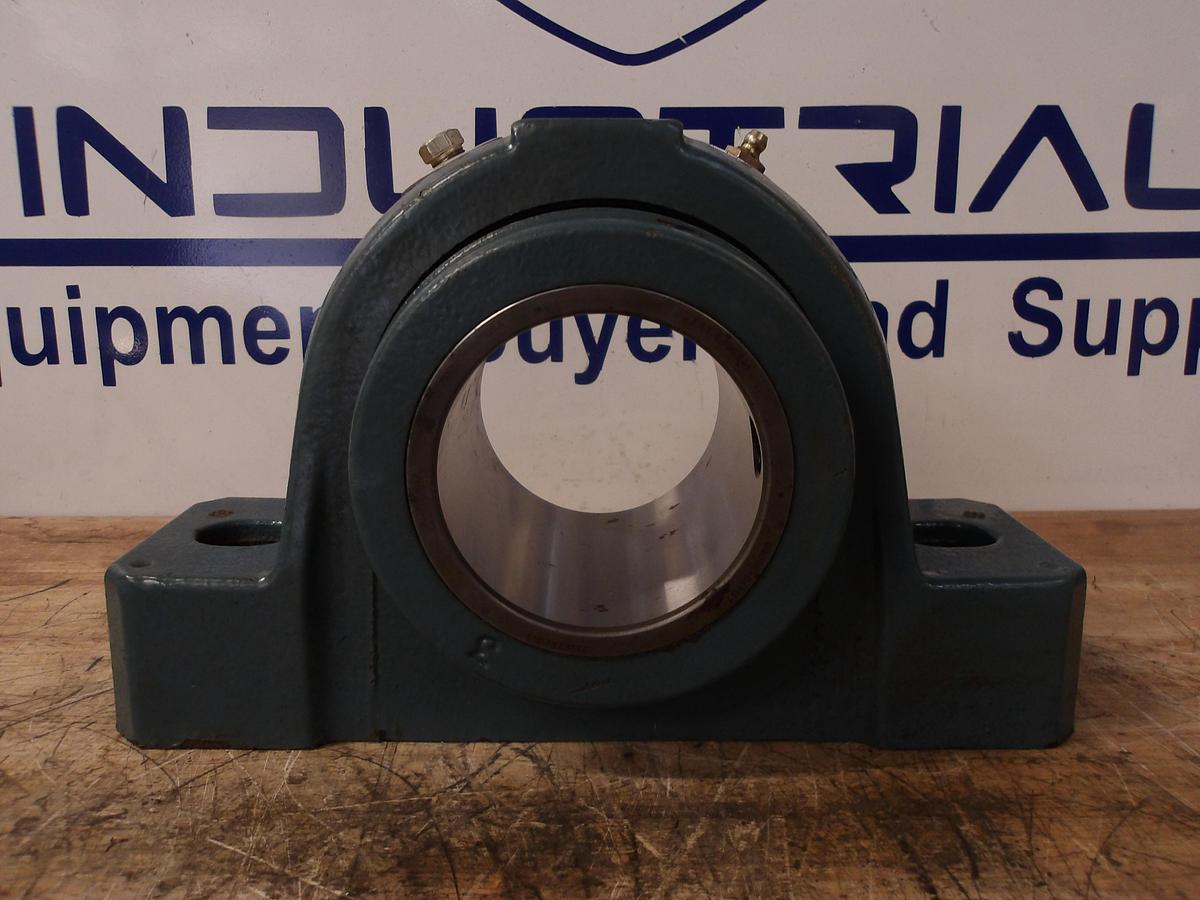 Used DODGE 070285 PILLOW BLOCK BEARING, 2-7/8" BORE