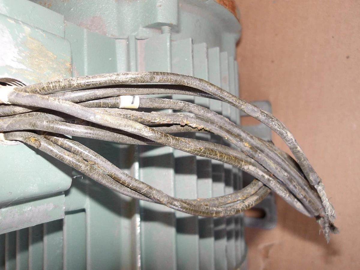 Used LEROY - SOMER POWERBLOC .33 HP MOTOR, FR LS56C, 1730 RPM, #1126110G USED