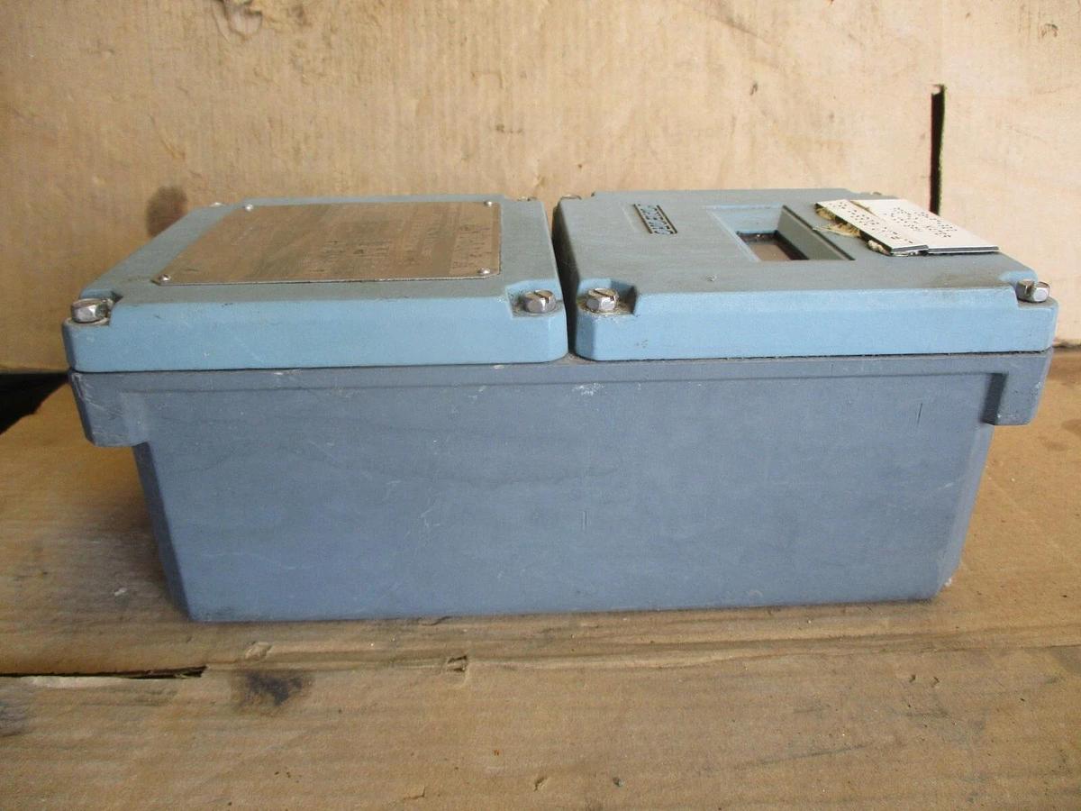 Used FOXBORO IMT10 MAGNETIC FLOW TRANSMITTER, #71106J USED