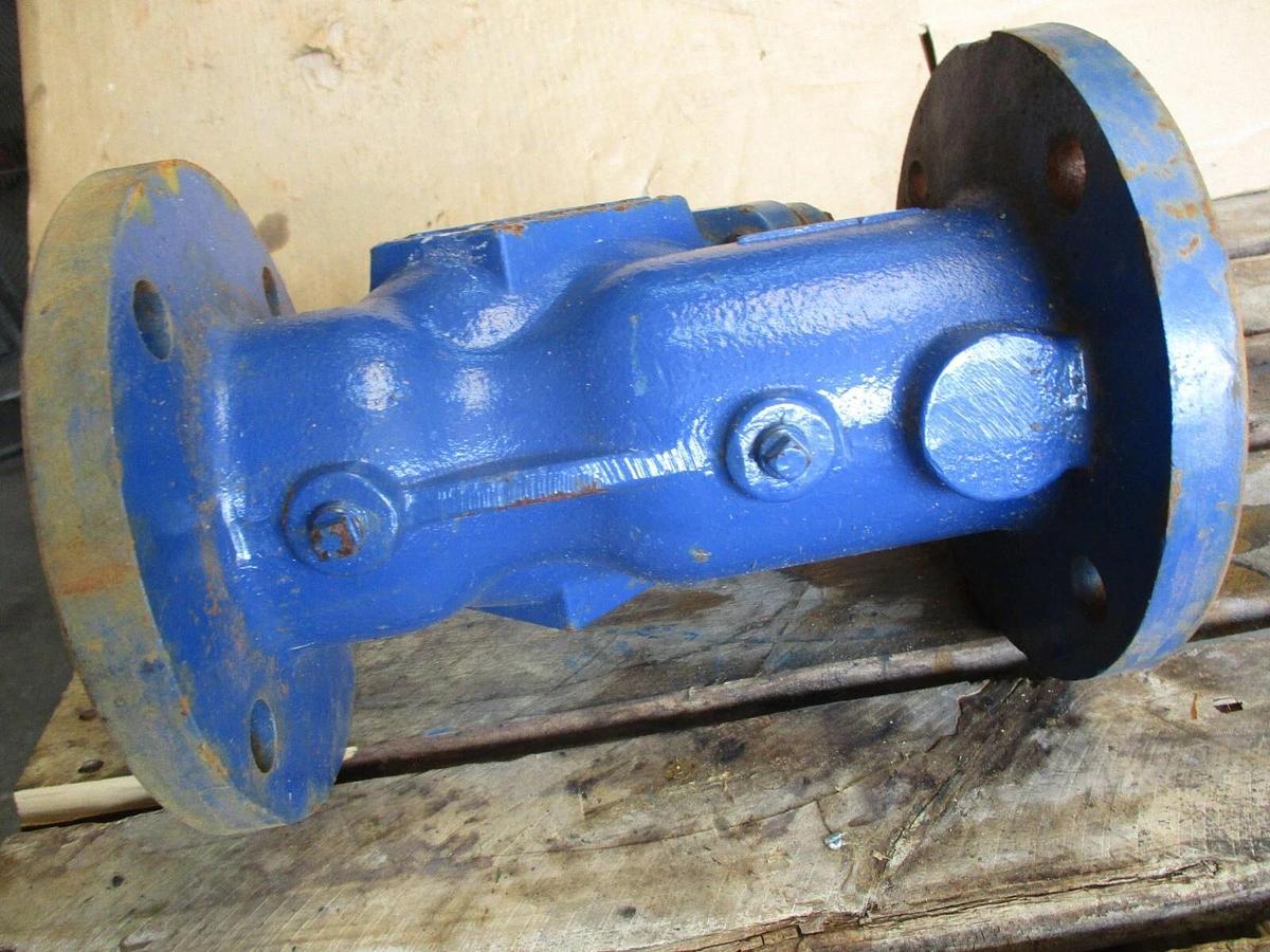 Used TITAN-FCI 3" IRON Y STRAINLER, #620303J NEW