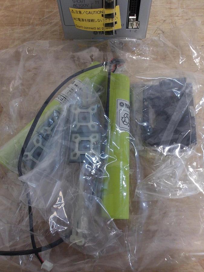Used YAMAHA DRCX-1005 SERVO CONTROLLER, #320241G NEW