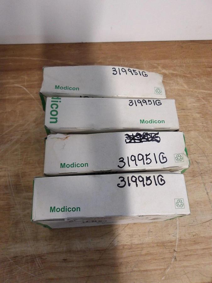 SCHNEIDER MODICON STBDD13725KS 16PT INPUT MODULE (LOT OF 4) #319951G NIB