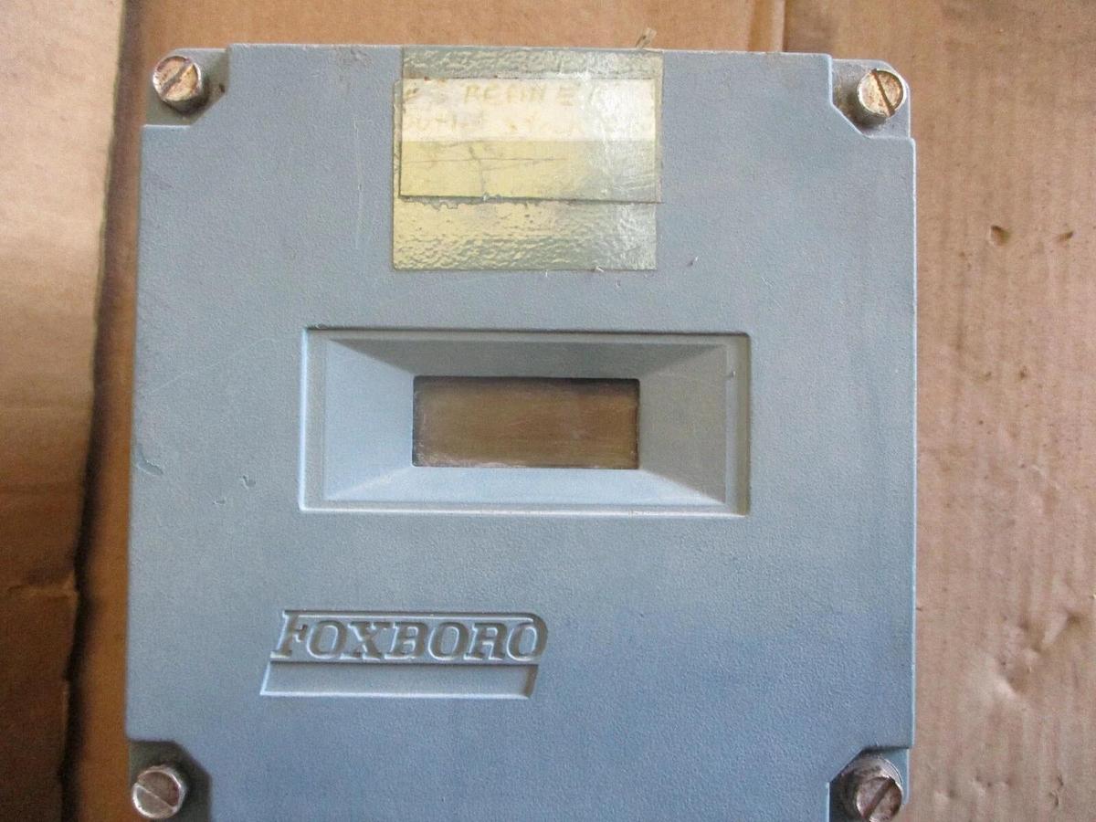 Used FOXBORO 8000-PA15-G MAGNETIC FLOW TRANSMITTER, #711016J USED