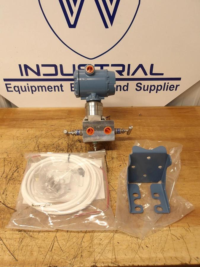Used ROSEMOUNT 3051 PRESSURE TRANSMITTER, #11261050G NEW