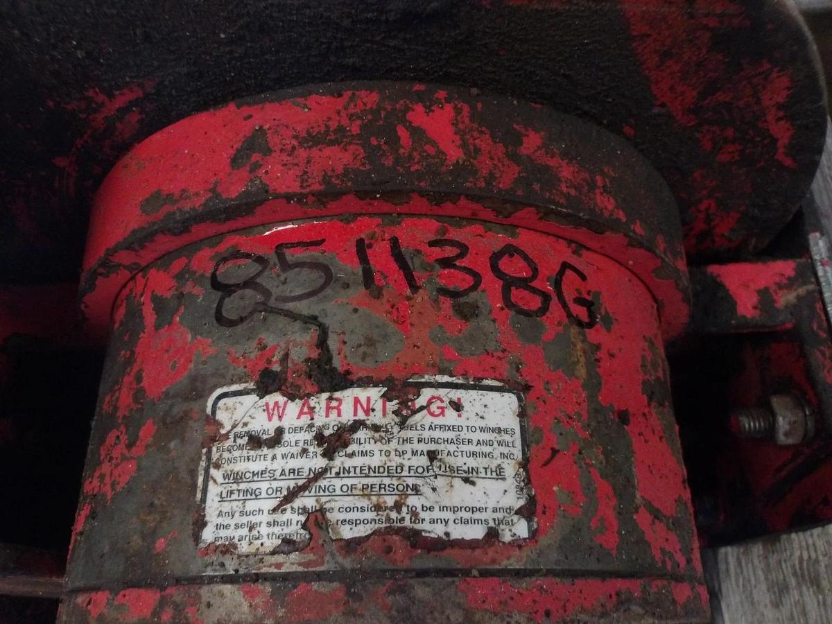 Used D&P HYDRAULIC WINCH (NO TAG) #851138G USED