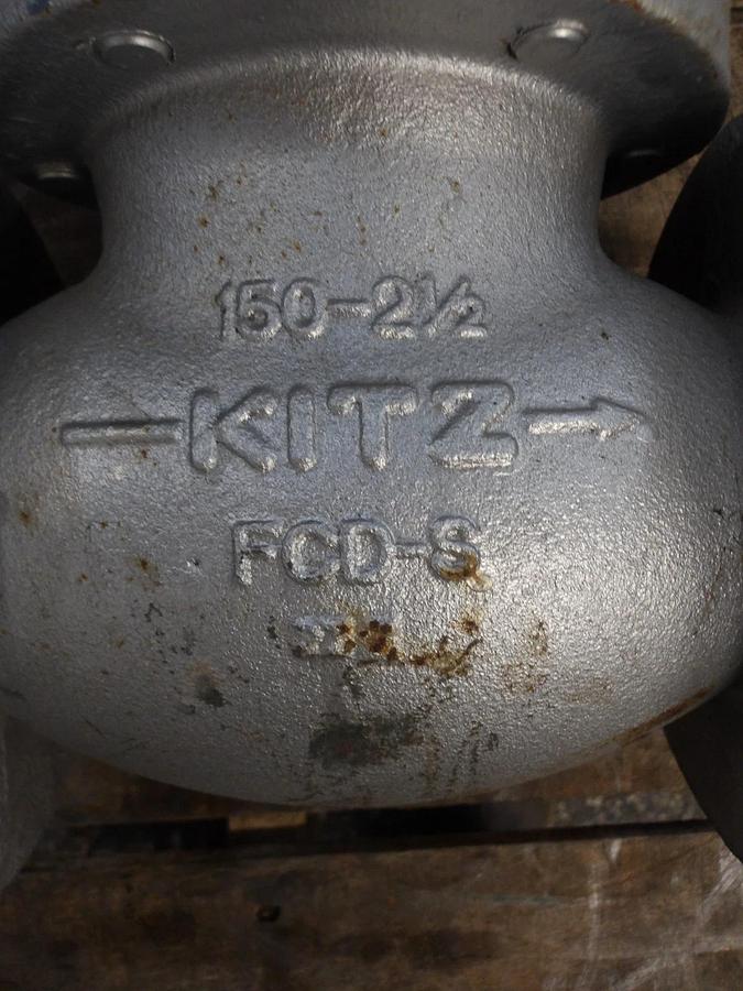Used KITZ 2-1/2" DUCTILE IRON GLOBE VALVE FCD-S, #7141033G NEW