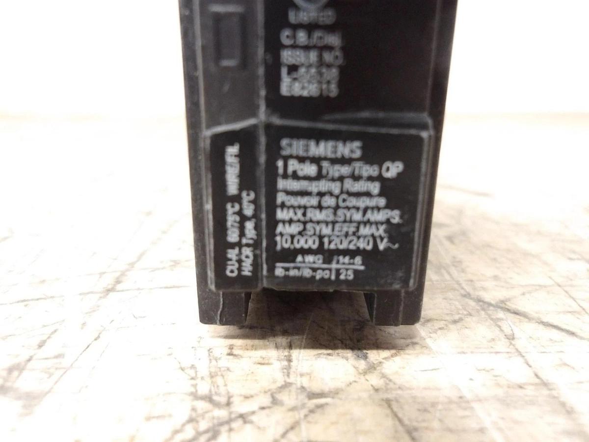 SIEMENS 30 AMP BREAKER 120-240 V, 1 PH (LOT OF 12) #781025G NIB