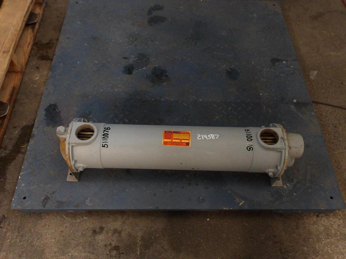 Used YOUNG F-603-ER-20 HEAT EXCHANGER 2", #511007G NEW
